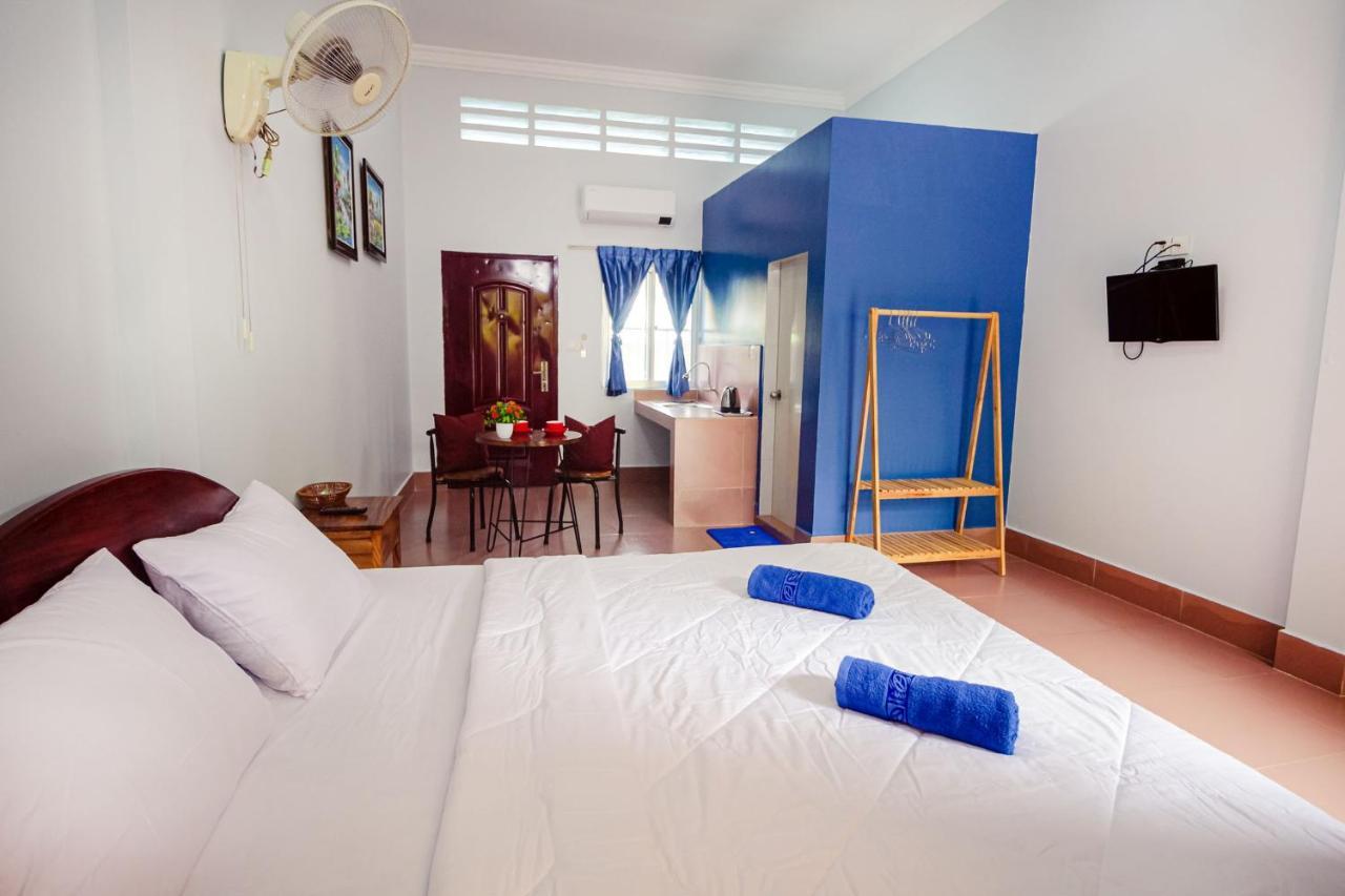 Lea'S Guesthouse And Restaurant Kampot Buitenkant foto